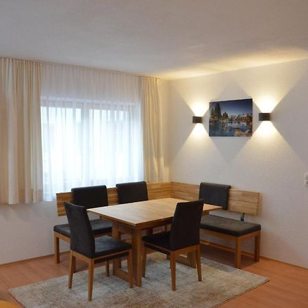 Apart Anna Pfunds Buitenkant foto